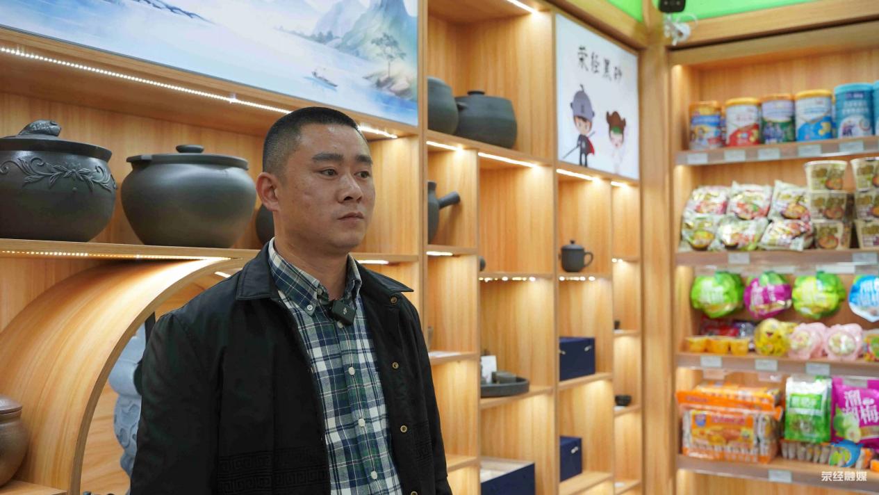 1699497228991023787.jpg 1699497228991023787.jpg