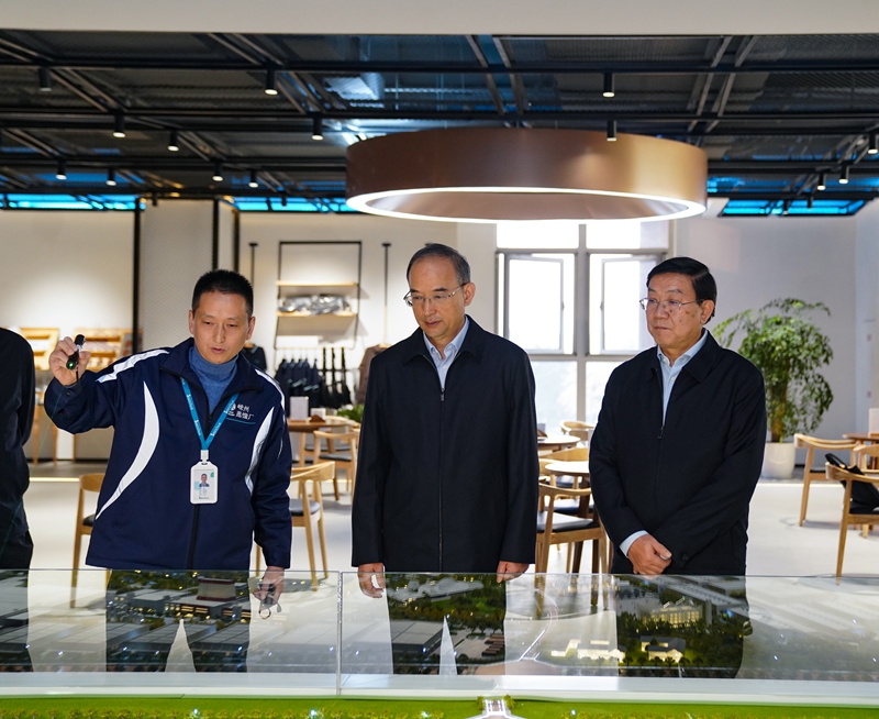 黄强在成都督导学习宣传贯彻省委十二届四次全会精神
全力蹚出一条超大城市城乡融合高质量发展新路「相关图片」