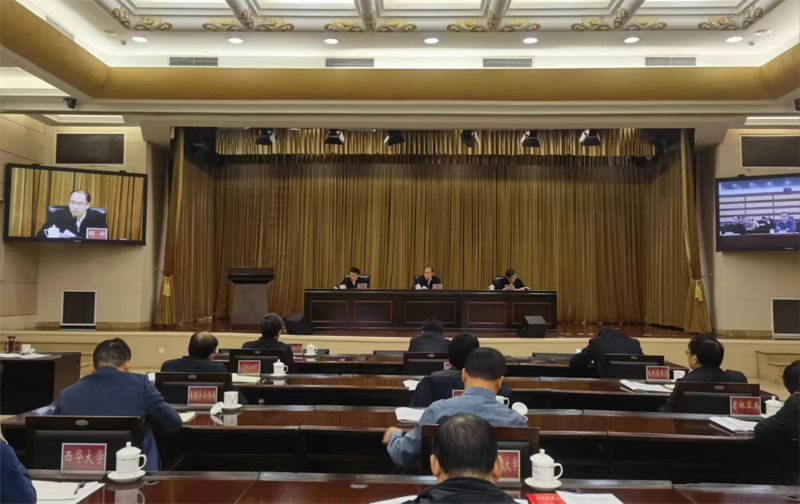 胡云出席全省农机装备补短板
打造全程全面高质高效“天府良机”工作电视电话会议「相关图片」