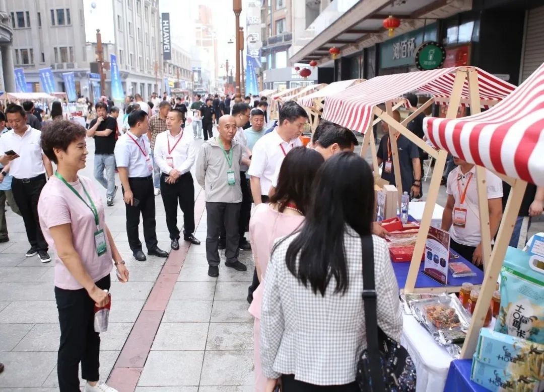 1717746543361017885.jpg 1717746543361017885.jpg