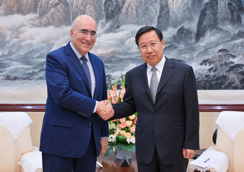 王晓晖会见巴西驻华大使高望「相关图片」