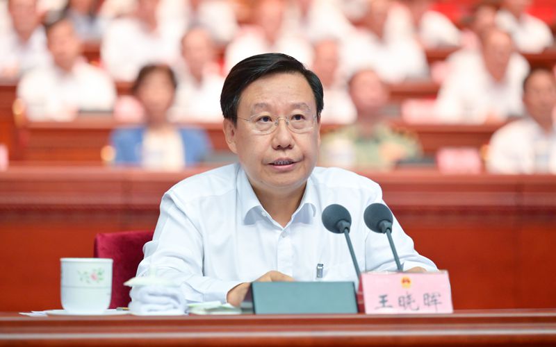 省十四届人大三次会议闭幕
王晓晖主持并讲话 施小琳当选省人民政府省长 田向利出席「相关图片」