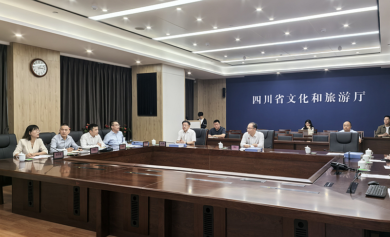 胡云赴文化和旅游厅走访并检查调度国庆假期文旅市场工作「相关图片」