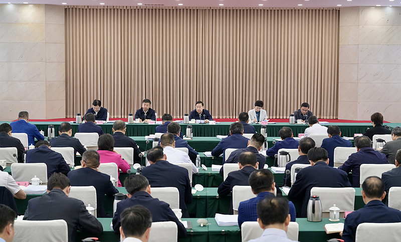 王晓晖主持召开2024年省田长制林长制暨省总河长全体会议强调
更好发挥田长制林长制河湖长制作用
以高水平保护支撑我省高质量发展
施小琳于立军出席「相关图片」