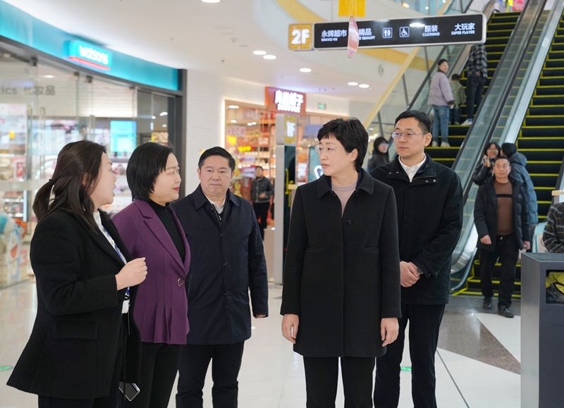 施小琳在眉山调研时强调
开局关系全局
要抓紧抓早拼搏实干推动高质量发展“开门红”「相关图片」