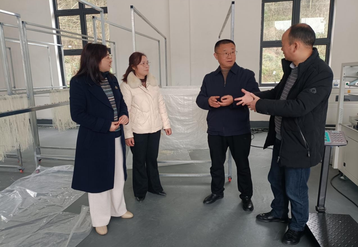 1740132761477057694.png 1740132761477057694.png