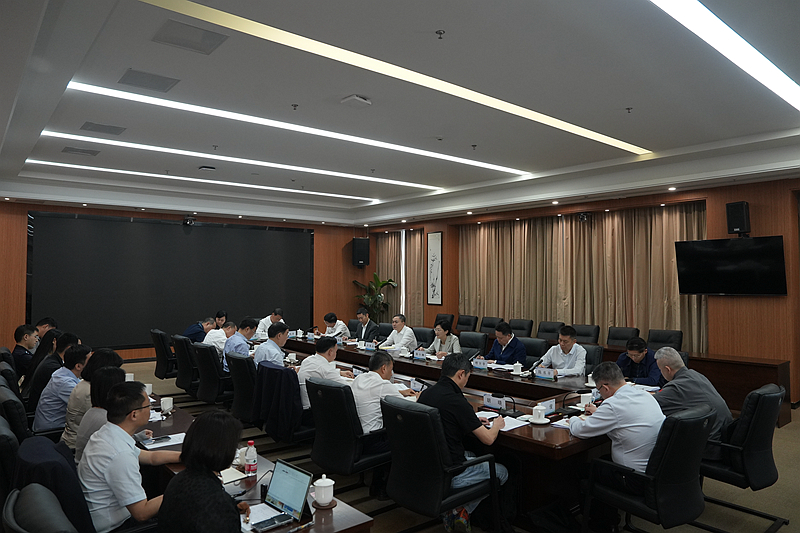 施小琳调研成都世运会筹备工作并召开专题会议
扎实细致做好冲刺阶段筹备工作
齐心协力确保成都世运会简约安全精彩举办「相关图片」