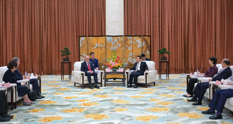 王晓晖施小琳会见澳大利亚总理阿尔巴尼斯
共同出席2026澳网亚太区外卡赛落地成都宣布仪式「相关图片」