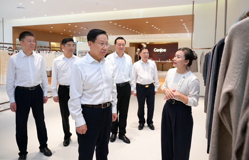 王晓晖在遂宁市广安市调研时强调
锚定目标更加奋发进取真抓实干
扎实推动高质量发展创造高品质生活「相关图片」