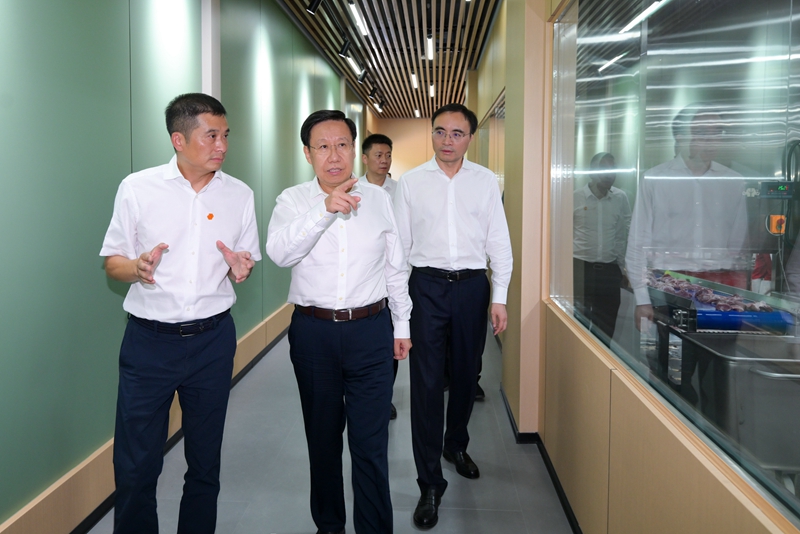 王晓晖在遂宁市广安市调研时强调
锚定目标更加奋发进取真抓实干
扎实推动高质量发展创造高品质生活「相关图片」