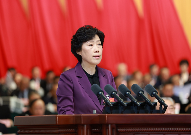 省政协十三届四次会议开幕 
王晓晖讲话 施小琳于立军等到会祝贺 田向利作工作报告「相关图片」