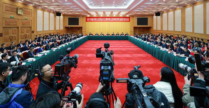 王晓晖在四川代表团开放团组活动中答记者问：我们对打好“十五五”开局之战充满信心「相关图片」